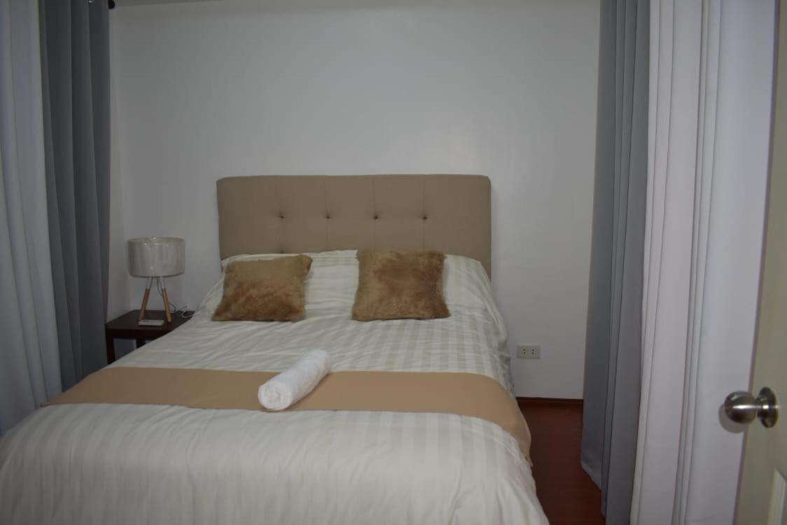 Affordable Makati Apt Manila Exterior photo