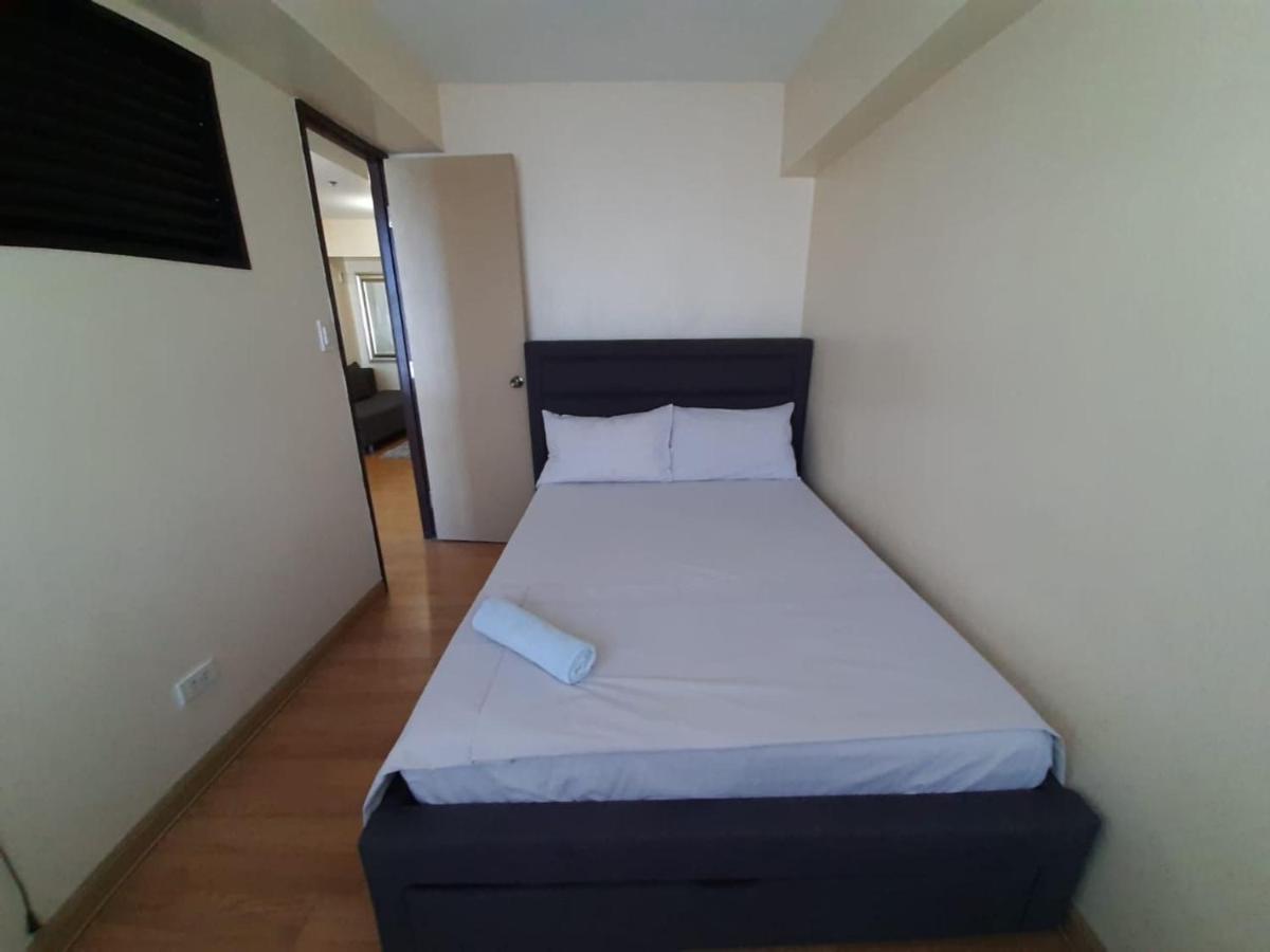 Affordable Makati Apt Manila Exterior photo