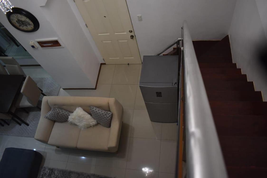 Affordable Makati Apt Manila Exterior photo