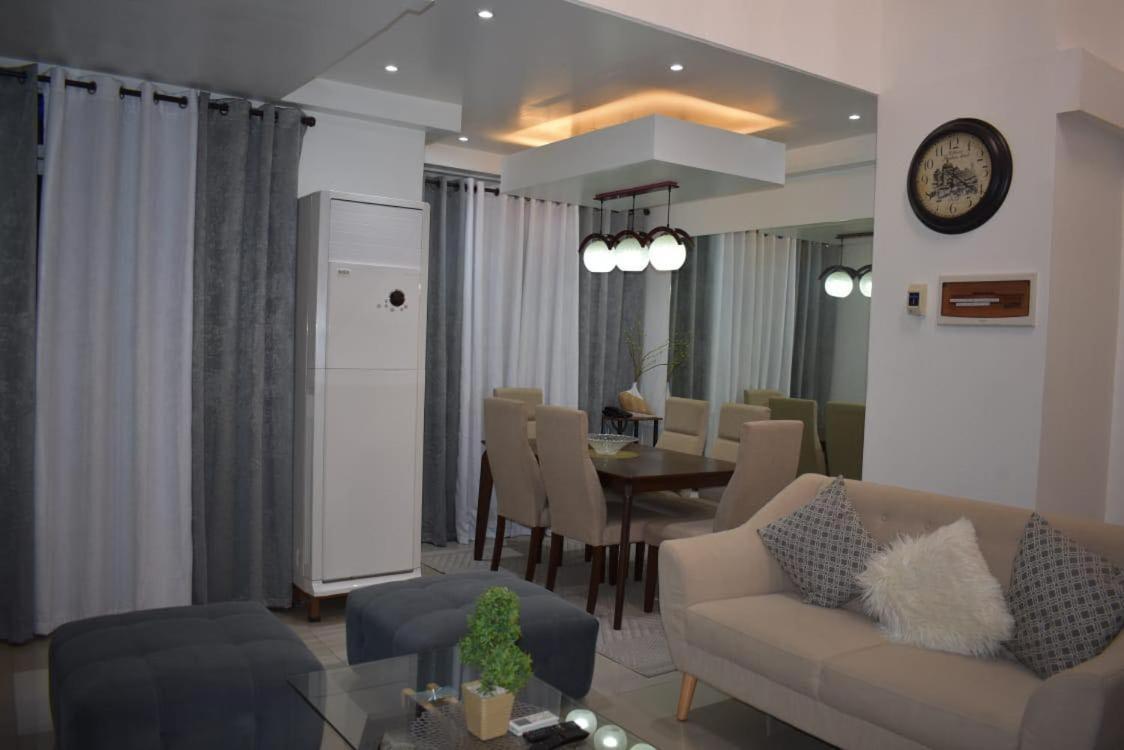 Affordable Makati Apt Manila Exterior photo