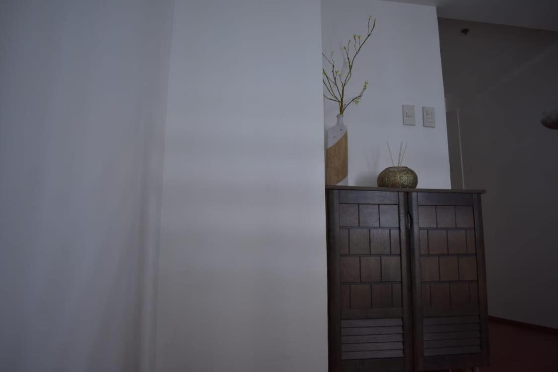 Affordable Makati Apt Manila Exterior photo