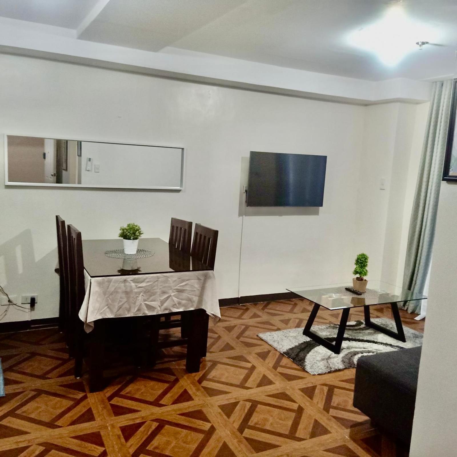 Affordable Makati Apt Manila Exterior photo