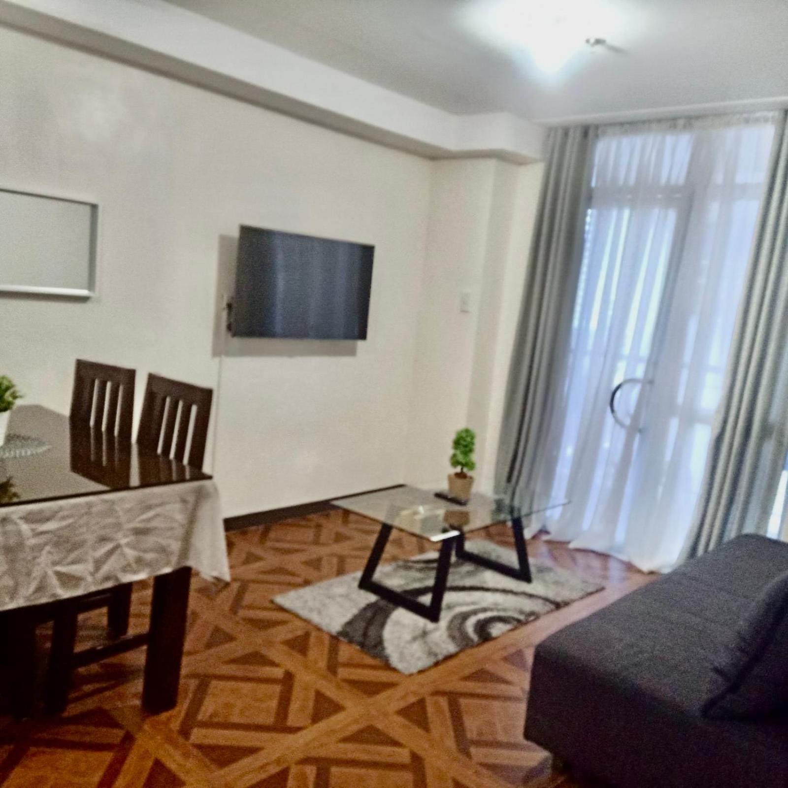 Affordable Makati Apt Manila Exterior photo