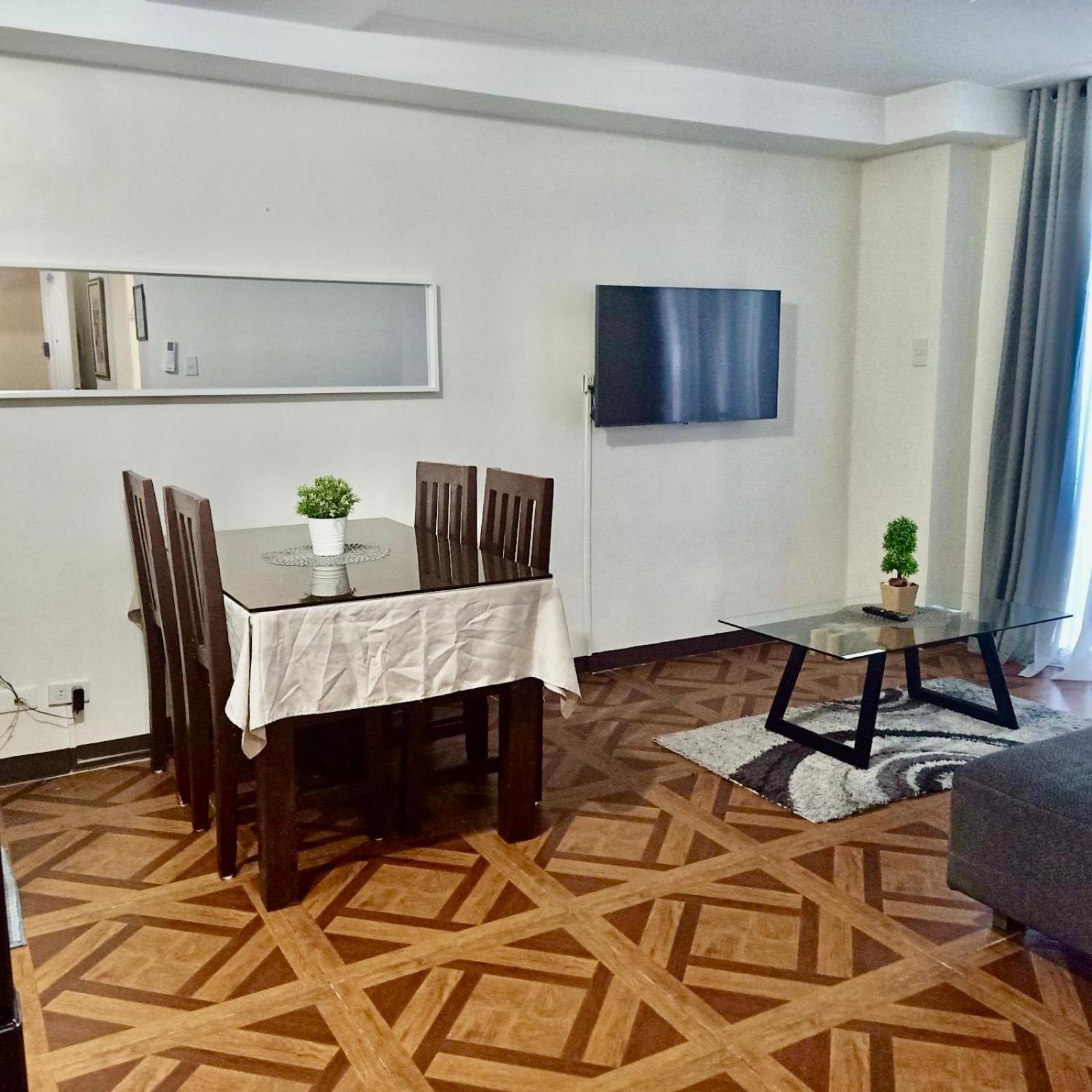 Affordable Makati Apt Manila Exterior photo